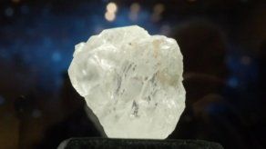 Sale a subasta el diamante en bruto más grande del mundo en existencia