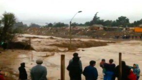 Aumentan a tres las víctimas fatales por temporal en árido norte de Chile