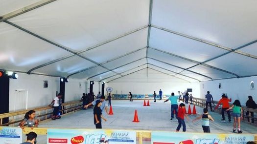 Pista de hielo en la Cinta Costera gratis Pista de hielo en la Cinta Costera gratis