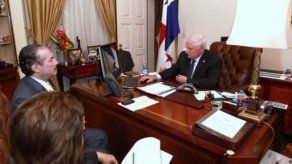 Sin apuros responde el Presidente a Moncada Luna