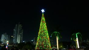 El encendido del alumbrado navideño es el lanzamiento de “Soñemos Panamá, llegó la Navidad.