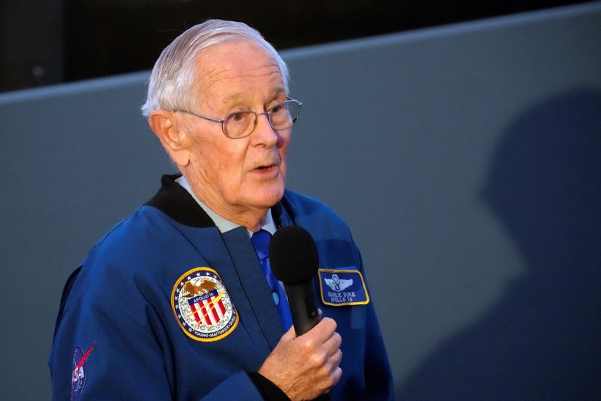 Eel astronauta retirado de la NASA Charlie Duke dice estar listo para que Estados Unidos reanude sus exploraciones lunares.
