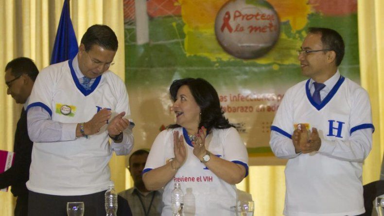 Lanzan en Honduras campaña para prevenir embarazos en adolescentes y el sida