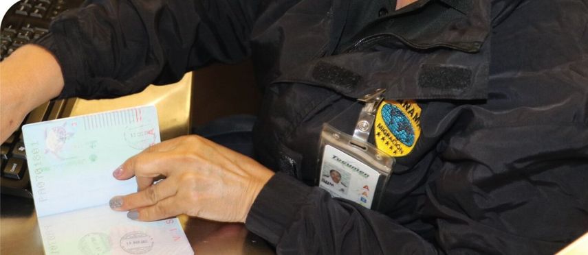 Migración destaca que todo documento que sea expedido en el extranjero deberá estar debidamente apostillado o autenticado por la Embajada o Consulado de Panamá en el país que lo expidió