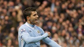 Man City golea a Norwich y galopa en la cima