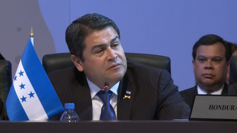Presidente de Honduras insta a enfrentar violencia con un abordaje regional