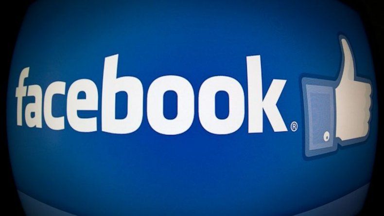 Facebook más Whatsapp, un movimiento defensivo