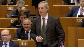 Farage a la UE: Están tristes porque niegan el fracaso de su proyecto