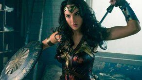 Líbano prohíbe dos películas