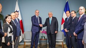 Presidentes de Panamá y República Dominicana refuerzan relaciones comerciales y migratorias.
