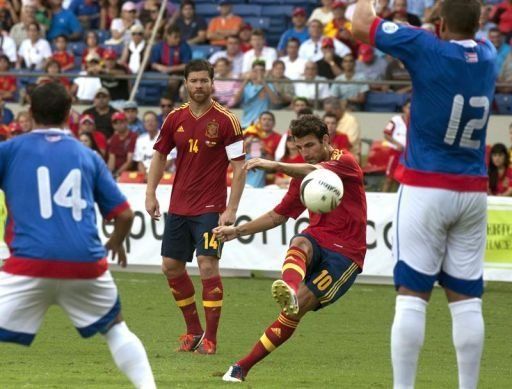 Xabi Alonso, Javi García y Beñat, descartes de Del Bosque para Brasil