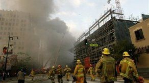 Espectacular incendio en club nocturno de Hollywood
