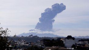 Nueva erupción del volcán Calbuco en el sur de Chile