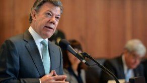 Santos destaca golpes a guerrillas y mafias como logros de su Gobierno