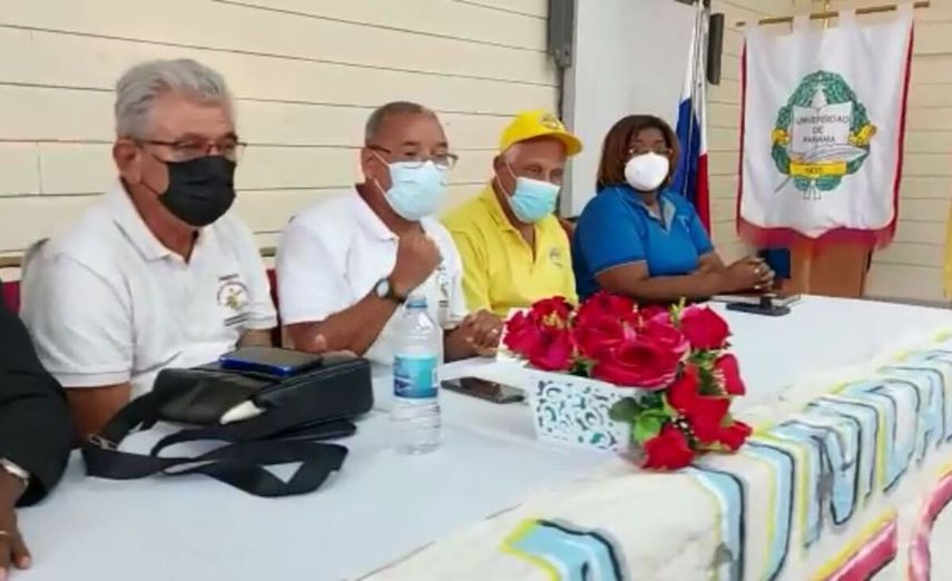 Esta tarde la dirigencia de Colón anunció la extensión del paro de labores.