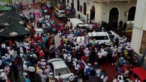 Docentes marchan a la Presidencia