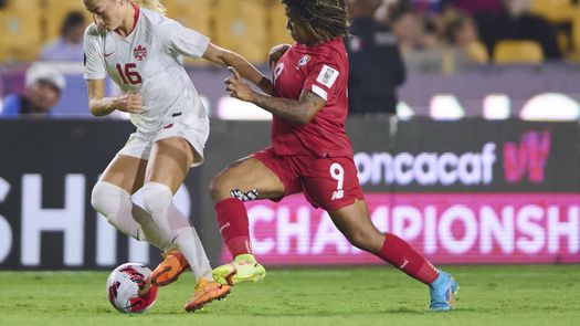 Panamá lo intentó, pero Canadá fue superior