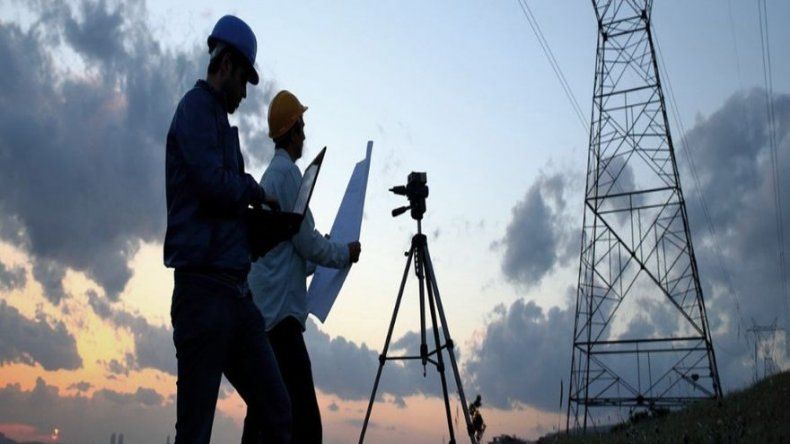 Ordenan nuevo análisis parcial a propuestas para la Cuarta Línea de Transmisión Eléctrica