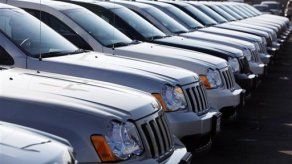 Llaman a reparación a autos Chrysler 300s y Dodge Charger