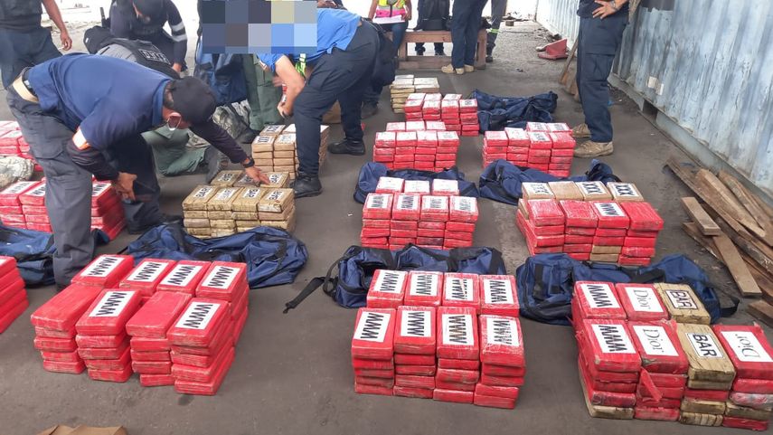 El decomiso de la presunta sustancia ilícita se logró mediante una operación de inteligencia.