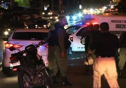 Se logra detención de delincuentes tras persecución en Río Abajo