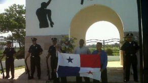 Colón también recordó a mártires del 9 de enero de 1964