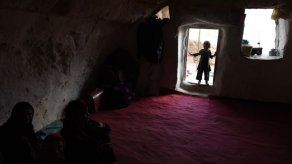 Detenido un mulá afgano por casarse con una niña de 6 años