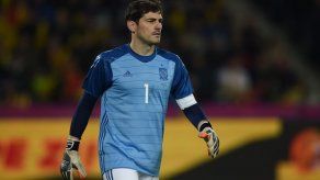 Cech: Del Bosque tiene a dos de los mejores porteros del mundo