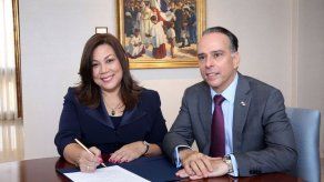 Exministra Roquebert León toma posesión como representante Permanente de Panamá ante la OEA