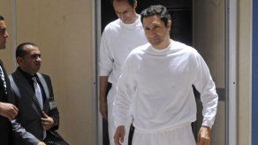 Egipto excarcela a hijos de Mubarak