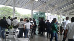 Secretaría del Metro de Panamá explica a panameños sistema de recarga