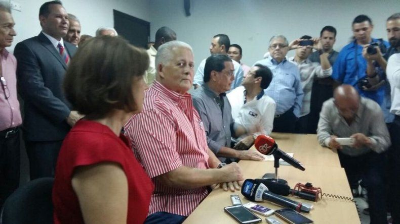 Expresidente Pérez Balladares se postula para Secretario General del PRD