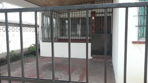 Una familia fue amordazada y atacada por hombres armados en El Dorado