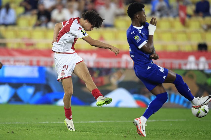 Michael Amir Murillo debuta en la derrota del Marsella