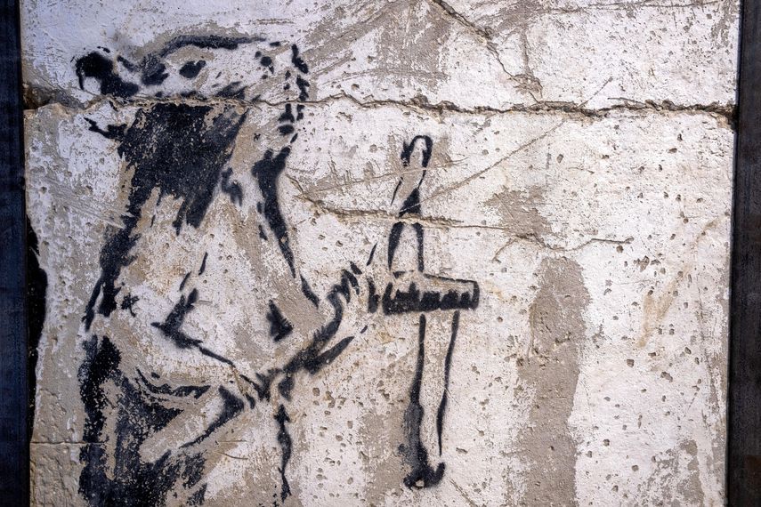 Grafiti de Banksy en Cisjordania reaparece en Tel Aviv