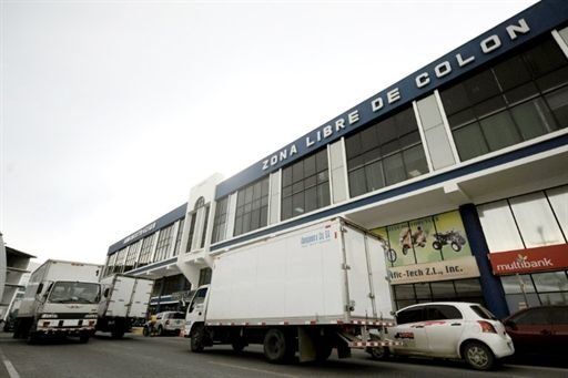 Gobierno aumenta aranceles a más productos usualmente colombianos