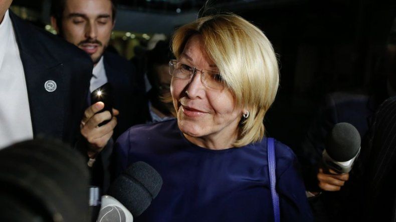 Exfiscal venezolana Luisa Ortega dice que han enviado sicarios en su busca