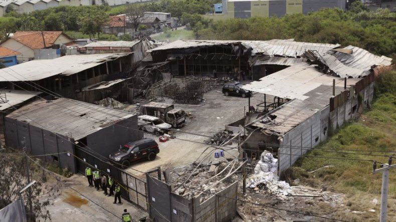 Indonesia: Interrogan a dueño de fábrica donde murieron 47