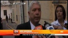 Presidente notifica a Gabinete y a diputados sobre destitución