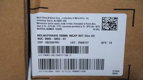 Desde este lunes se empezó la distribución del medicamento Molnupiravir en las 15 regiones de Salud en todo el país. &nbsp;