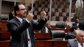 Hay un problema delincuencial terrible: diputado Luis Barría