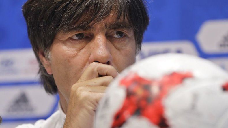 Loew pide transparencia en acusaciones de dopaje en fútbol
