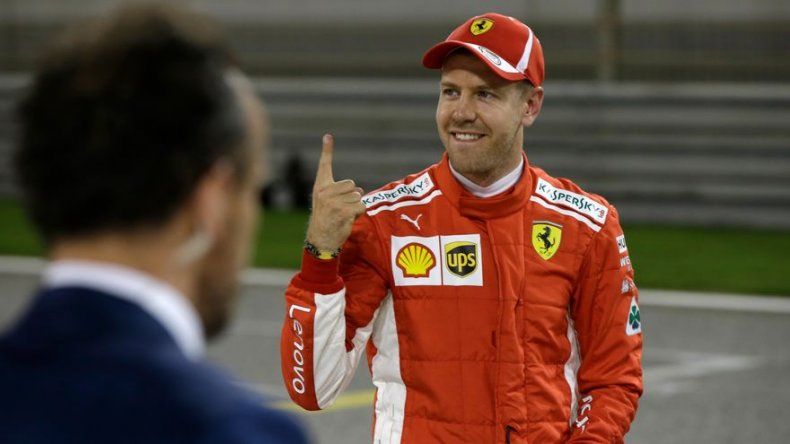 Vettel consigue la pole position en Bahrein
