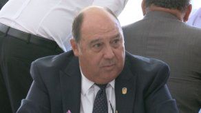 Afú no tolera críticas y arremete contra periodista Alvarado