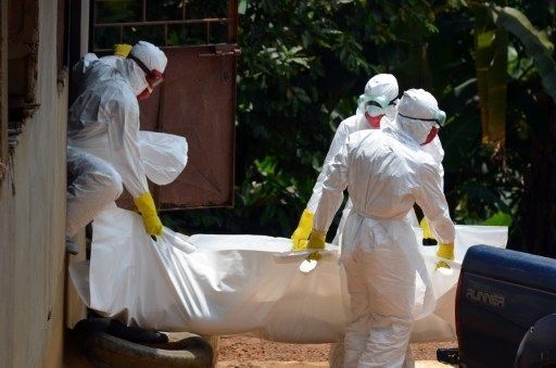 Operación contra ébola en Sierra Leona descubrió 70 cadáveres