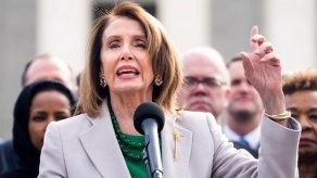 Pelosi galardonada por ser la mujer más importante de la política de EE.UU.