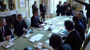 El gobierno francés busca respuestas tras el caos y la guerrilla urbana en París