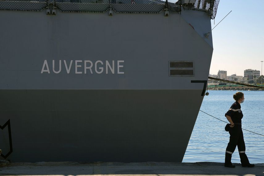 Fragata Auvergne de Francia.