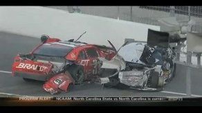 Varios espectadores heridos tras choque múltiple en carrera de NASCAR