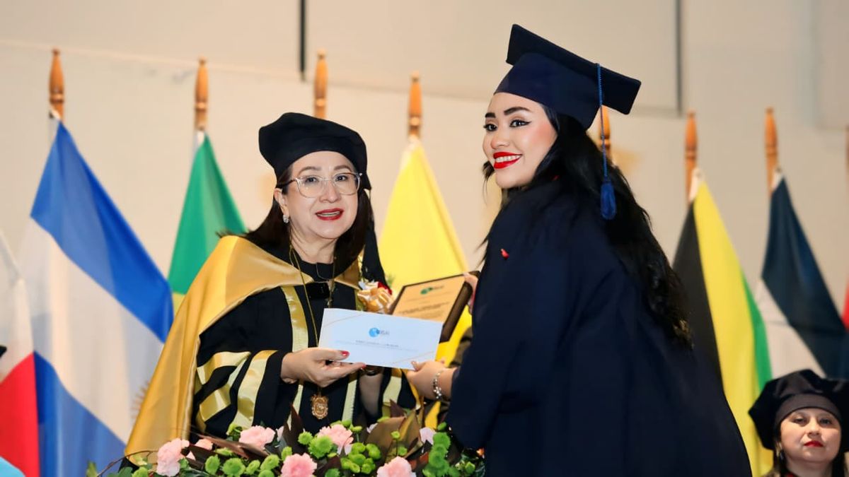 UDELAS gradúa a más de 300 estudiantes de Veraguas